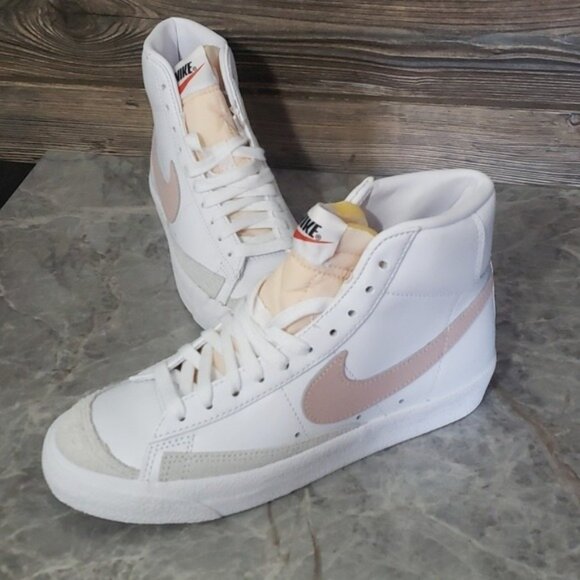 New Nike Blazer Mid 77 Womens White High Top Sneakers Size 8.5 Streetwear Casual - Picture 2 of 9